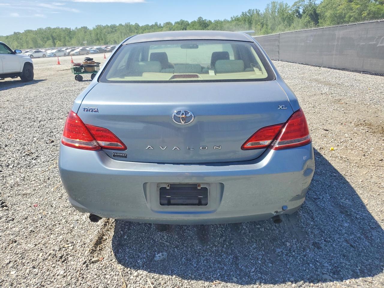 2006 TOYOTA AVALON XL photo 11