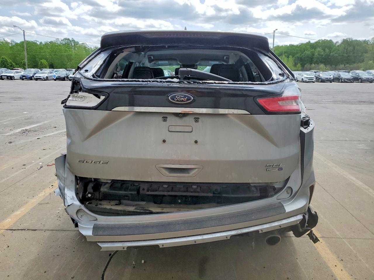 2020 FORD EDGE SEL photo 16