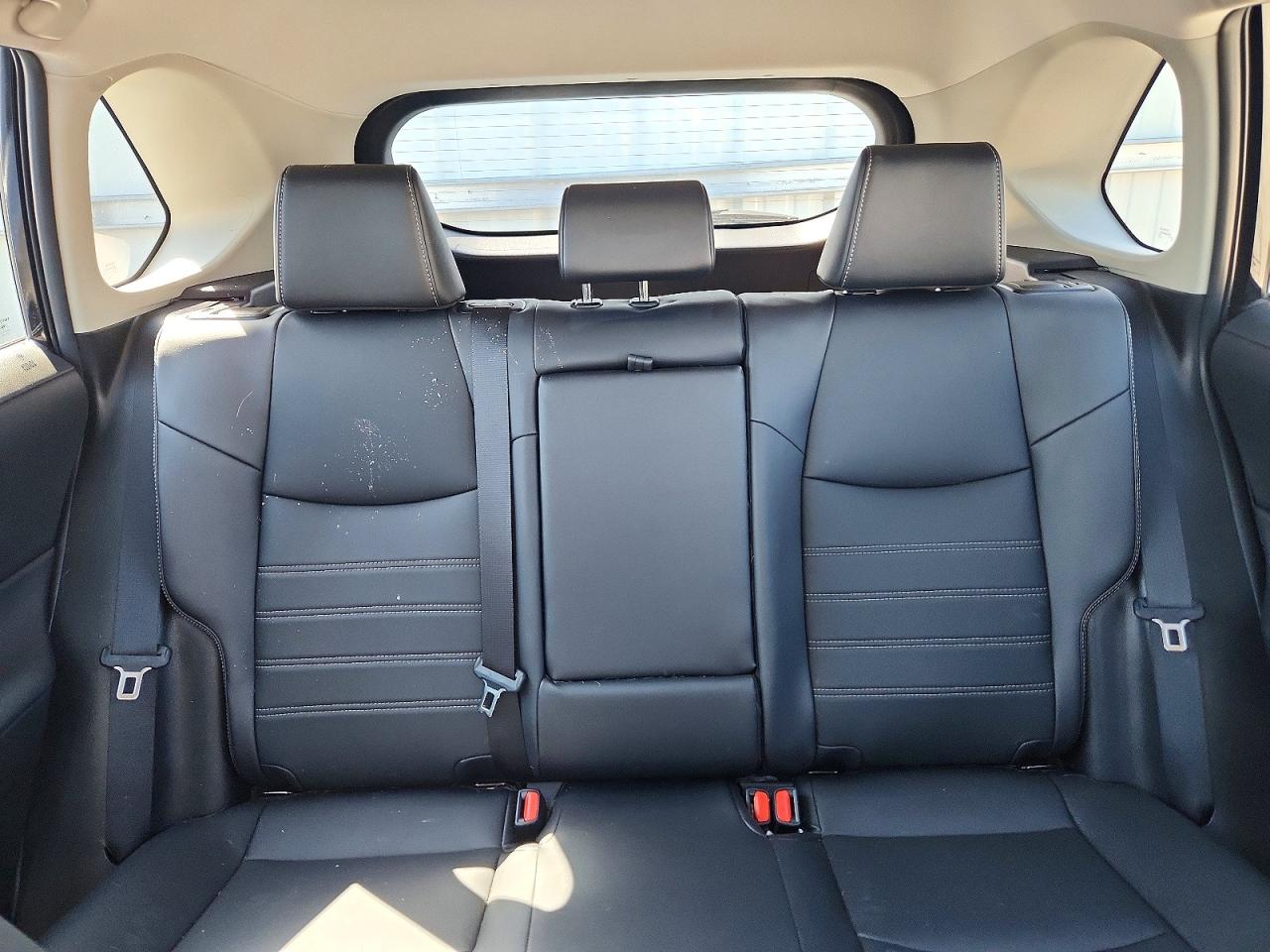 2024 TOYOTA RAV4 XLE PREMIUM photo 10