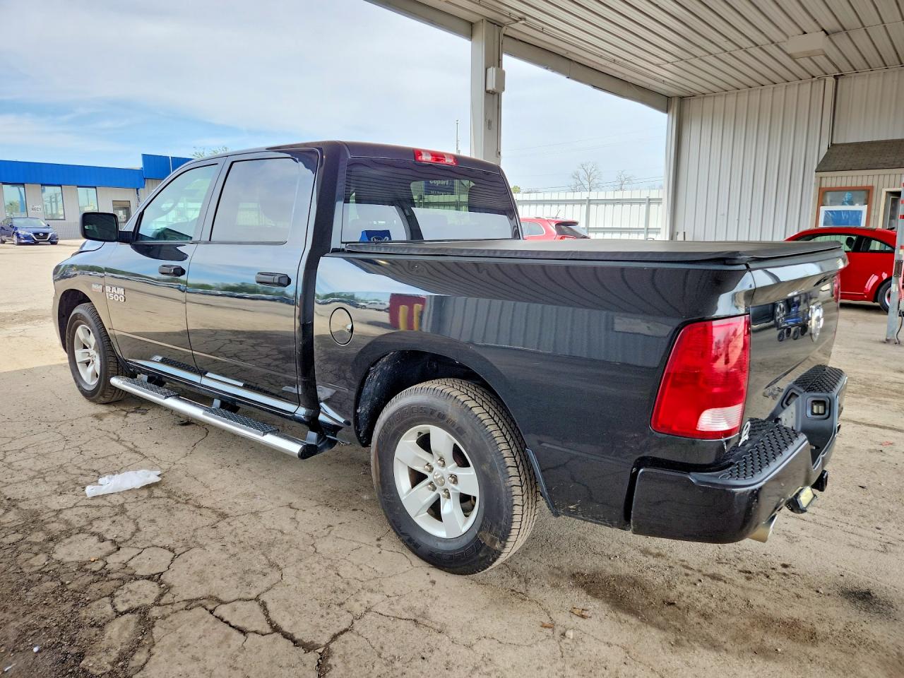 2016 RAM 1500 ST photo 3