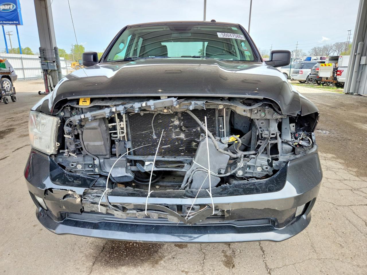 2016 RAM 1500 ST photo 9