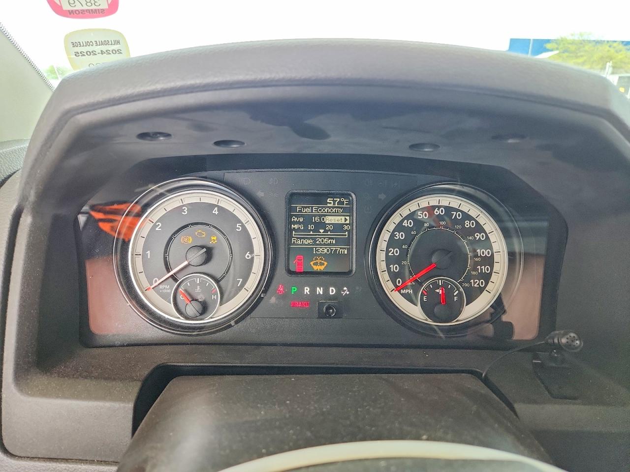 2016 RAM 1500 ST photo 17