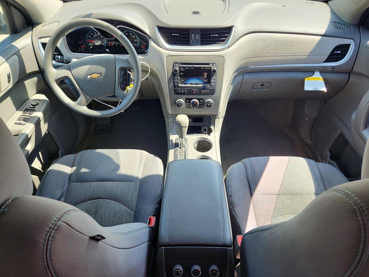 2014 CHEVROLET TRAVERSE LS photo 15