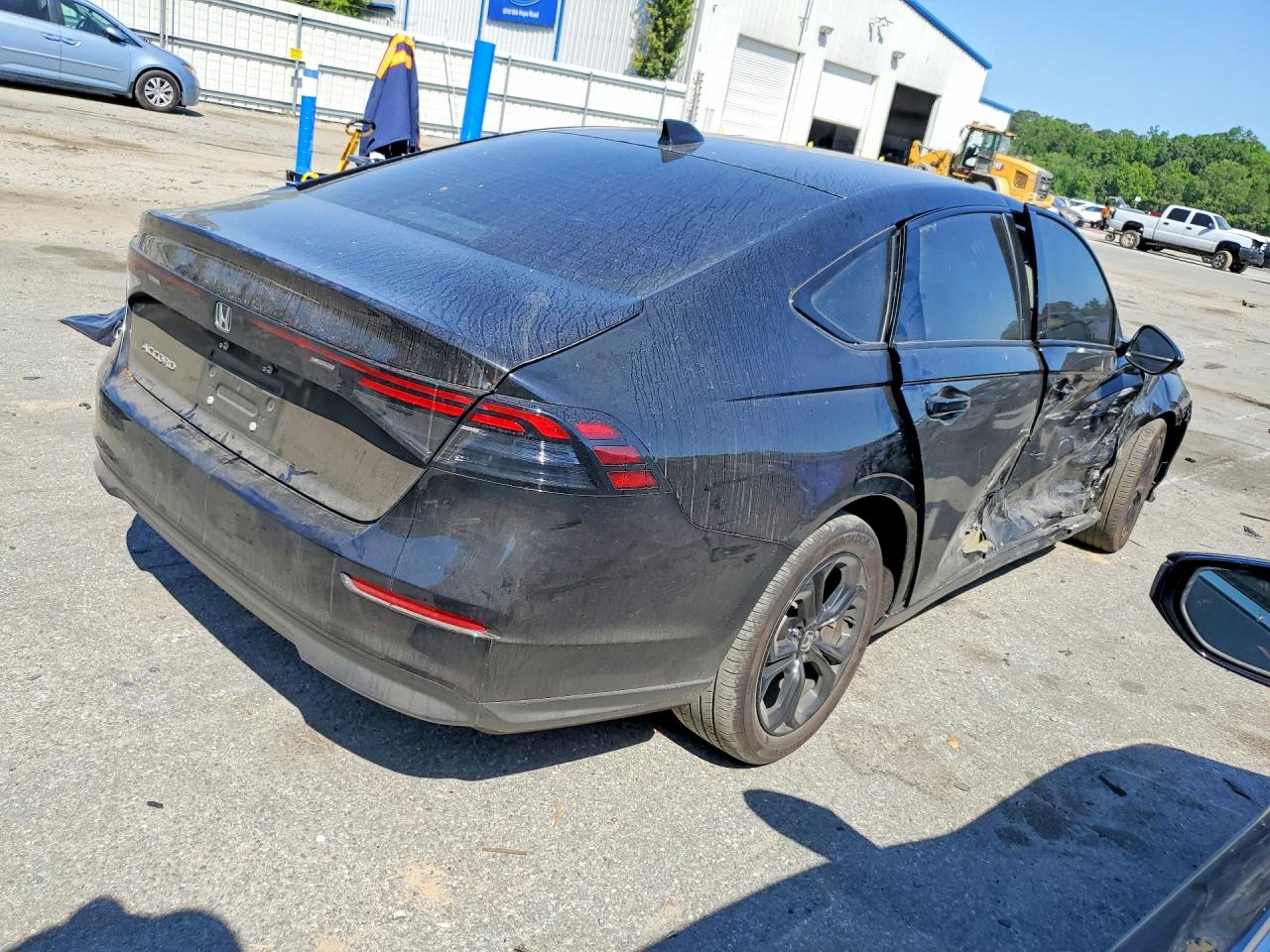 2025 HONDA ACCORD SE photo 5