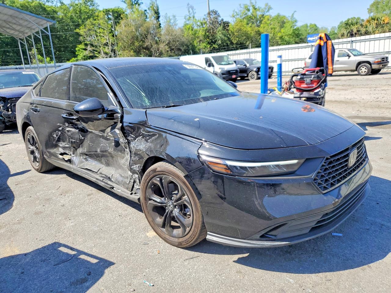 2025 HONDA ACCORD SE photo 7