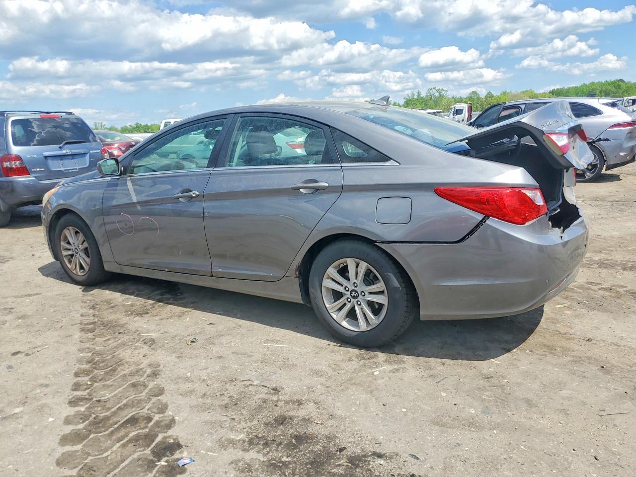 2011 HYUNDAI SONATA GLS photo 4