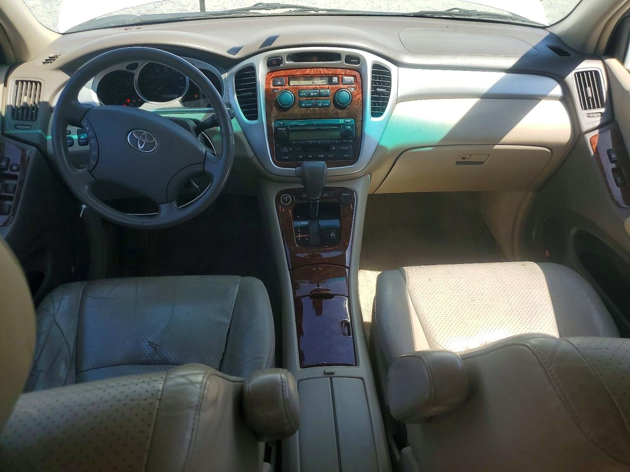 2005 TOYOTA HIGHLANDER LIMITED photo 22