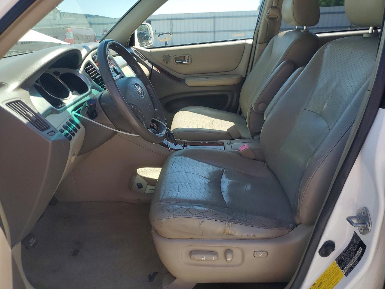 2005 TOYOTA HIGHLANDER LIMITED photo 19