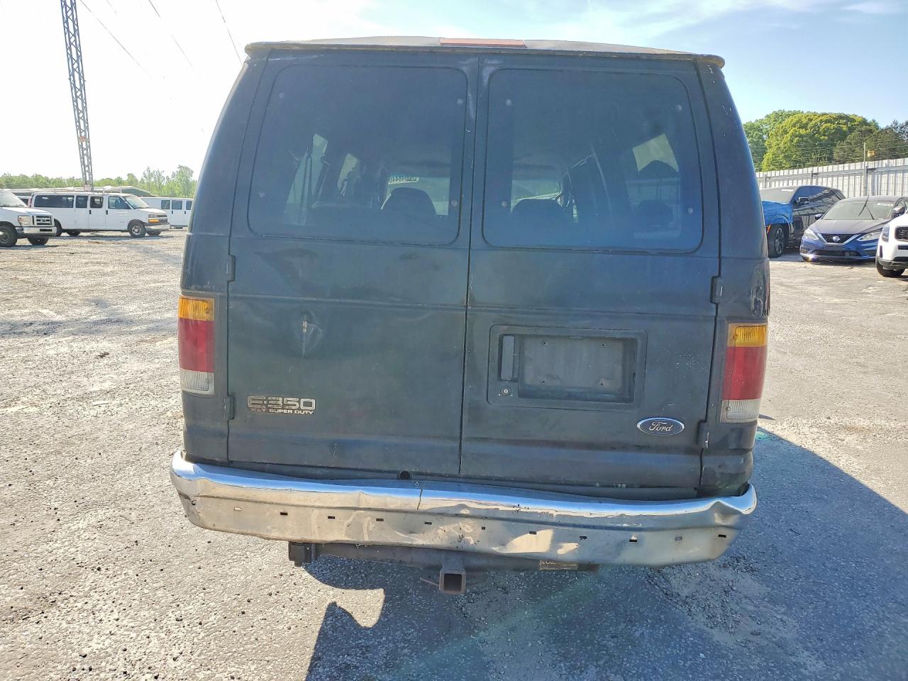 2001 FORD ECONOLINE E350 SUPER DUTY WAGON photo 6
