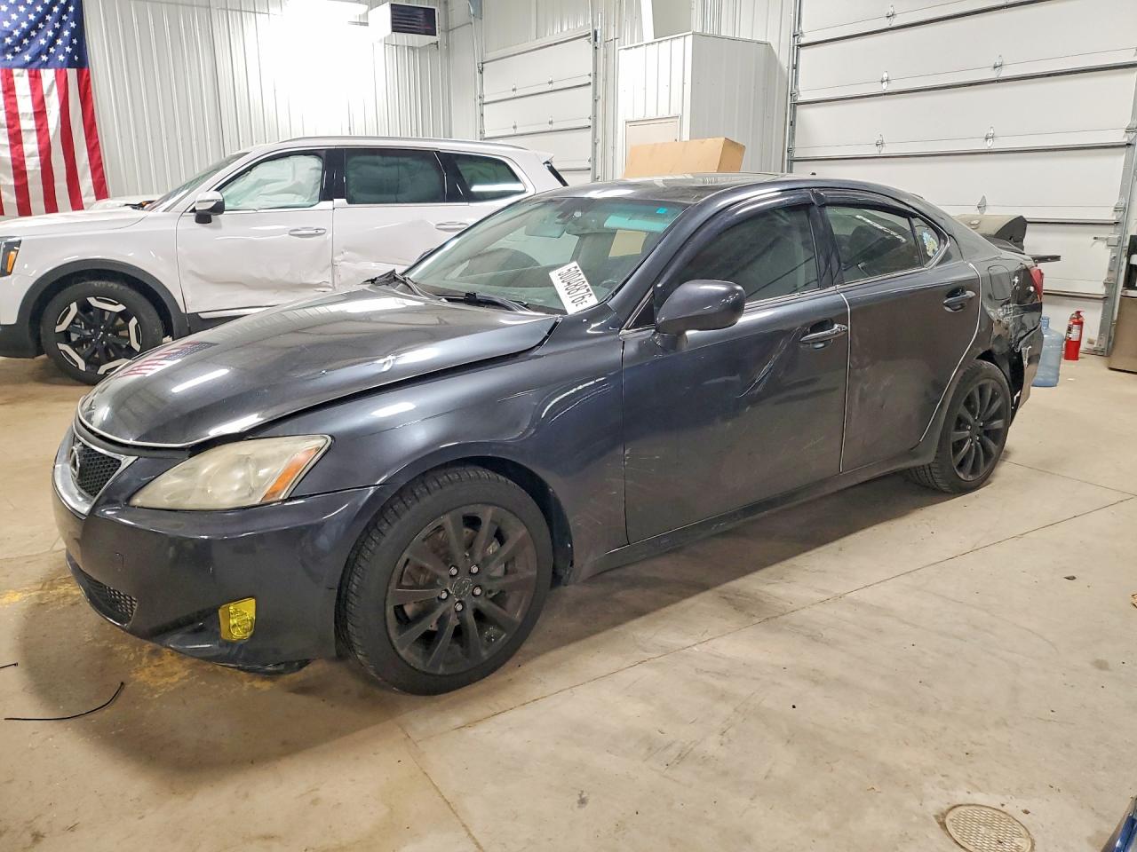 2007 LEXUS IS