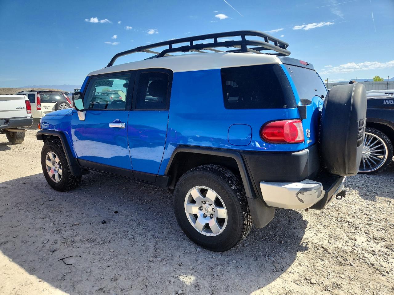 2007 TOYOTA FJ CRUISER BASE photo 4