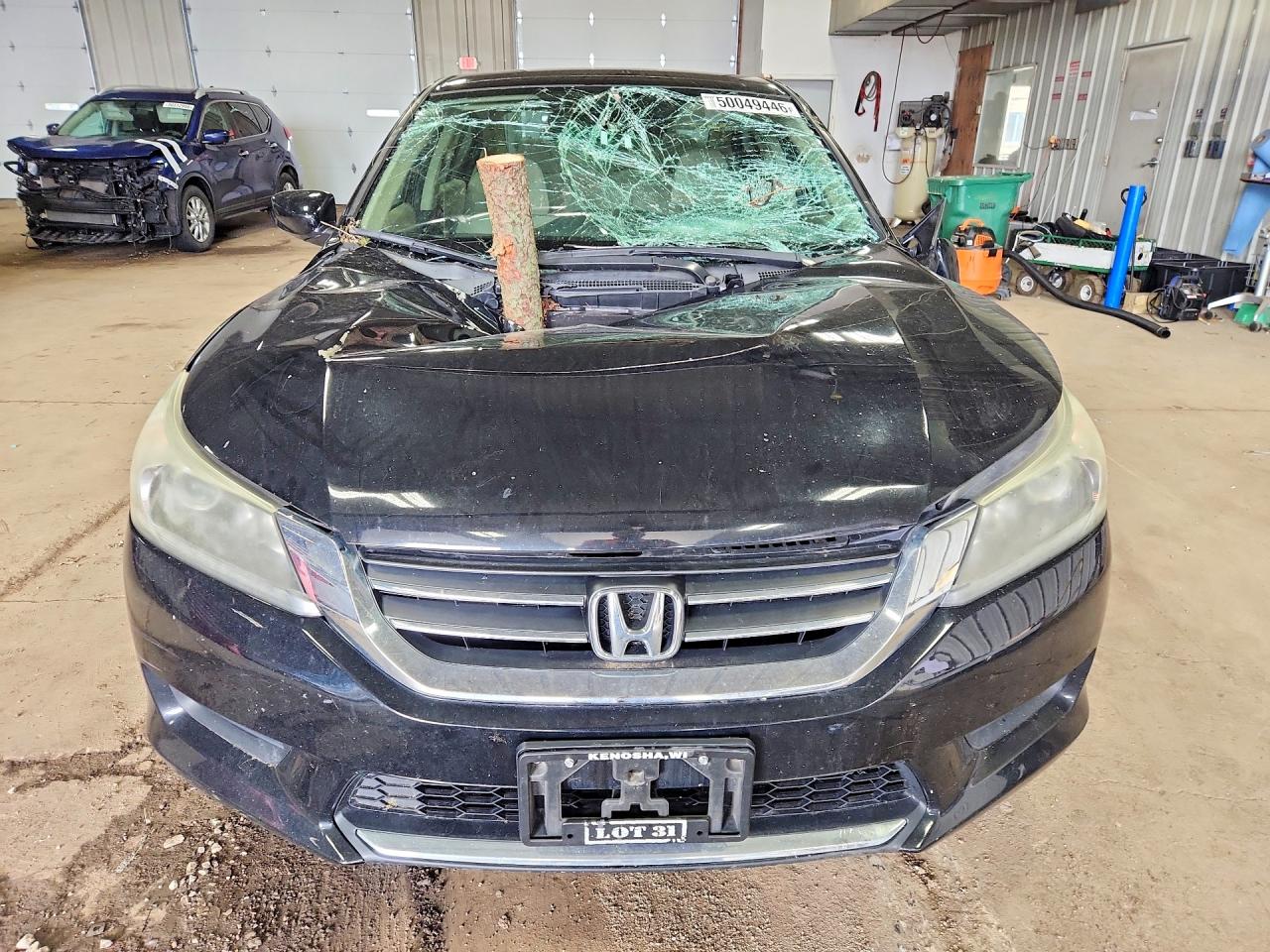 2013 HONDA ACCORD LX photo 9