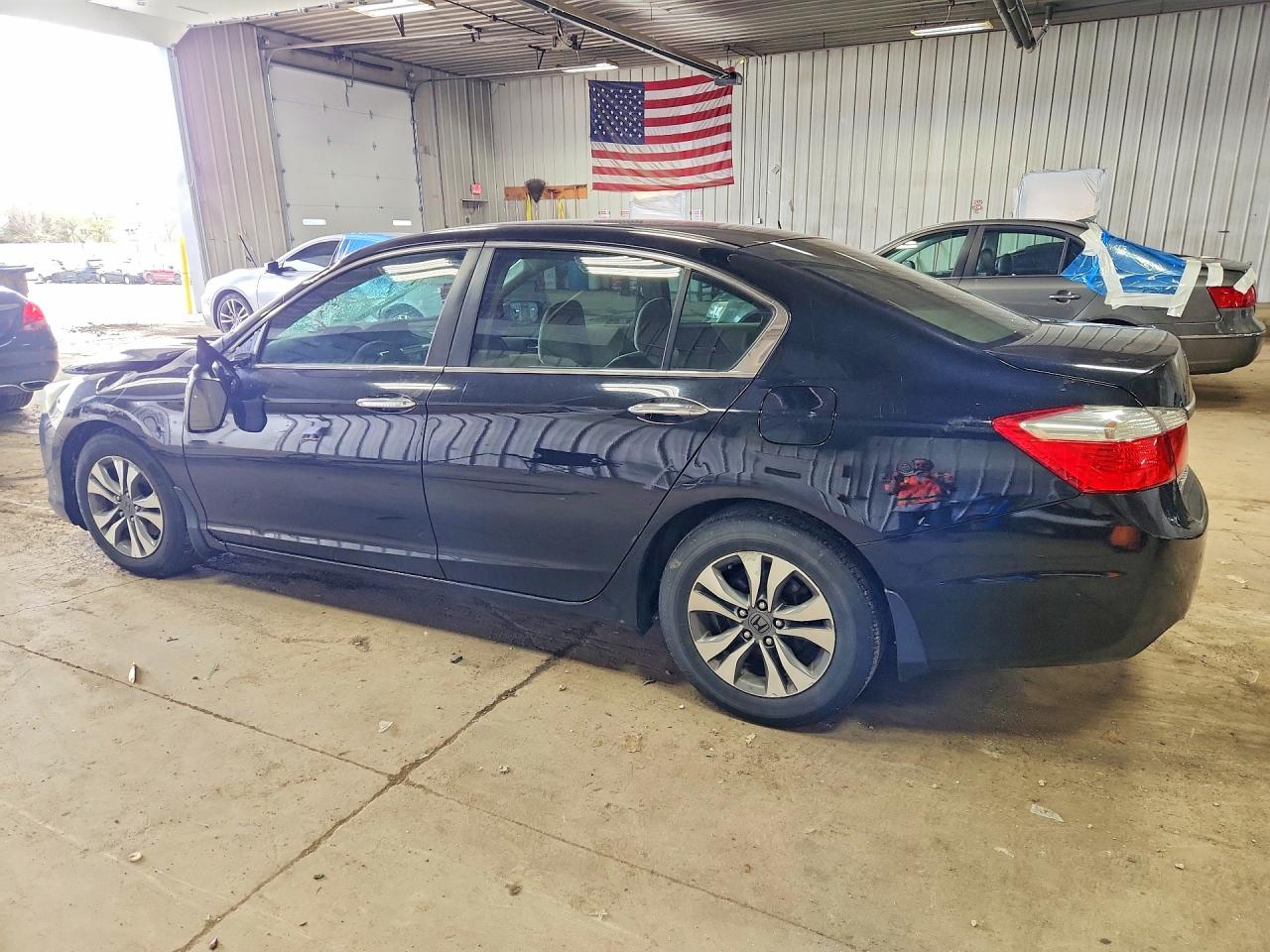 2013 HONDA ACCORD LX photo 3