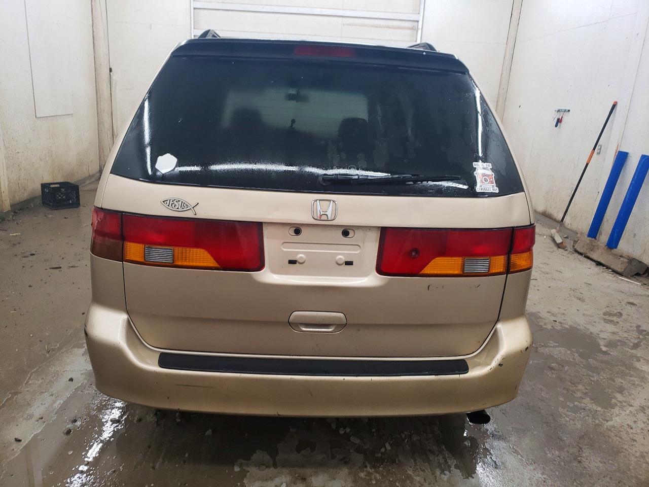 2002 HONDA ODYSSEY EX photo 6