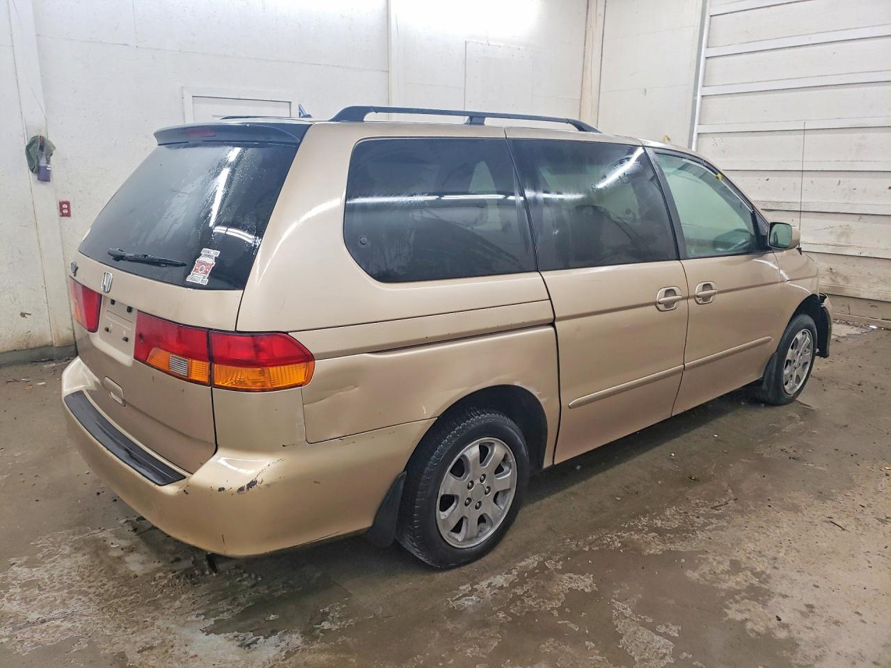 2002 HONDA ODYSSEY EX photo 3