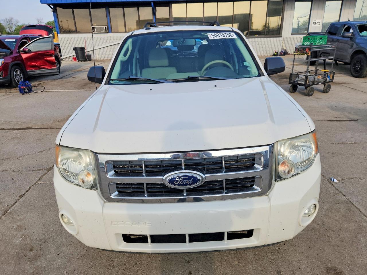 2011 FORD ESCAPE XLT photo 9
