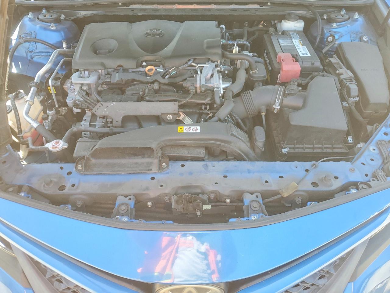 2019 TOYOTA CAMRY SE photo 21