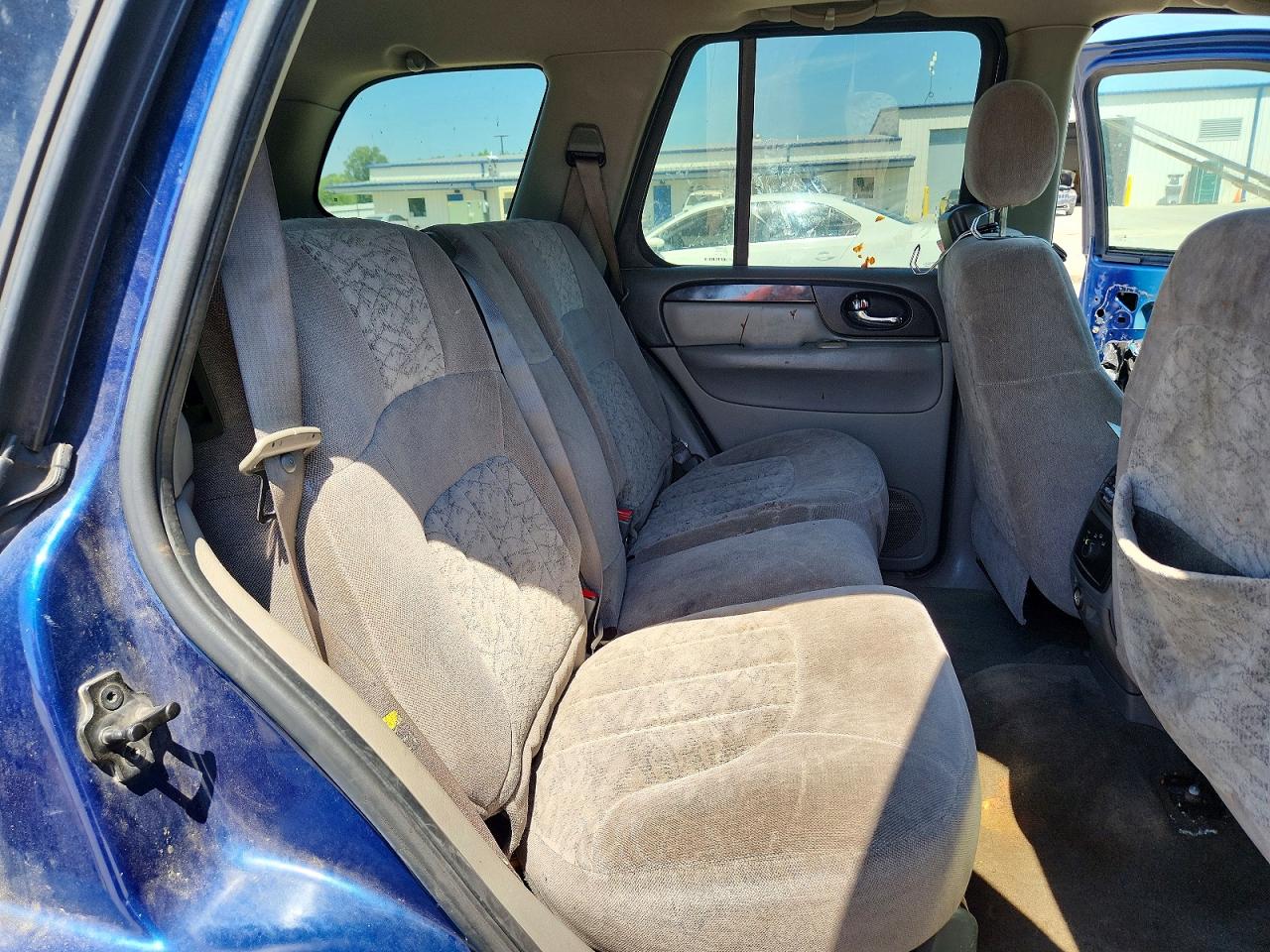 2004 GMC ENVOY photo 31