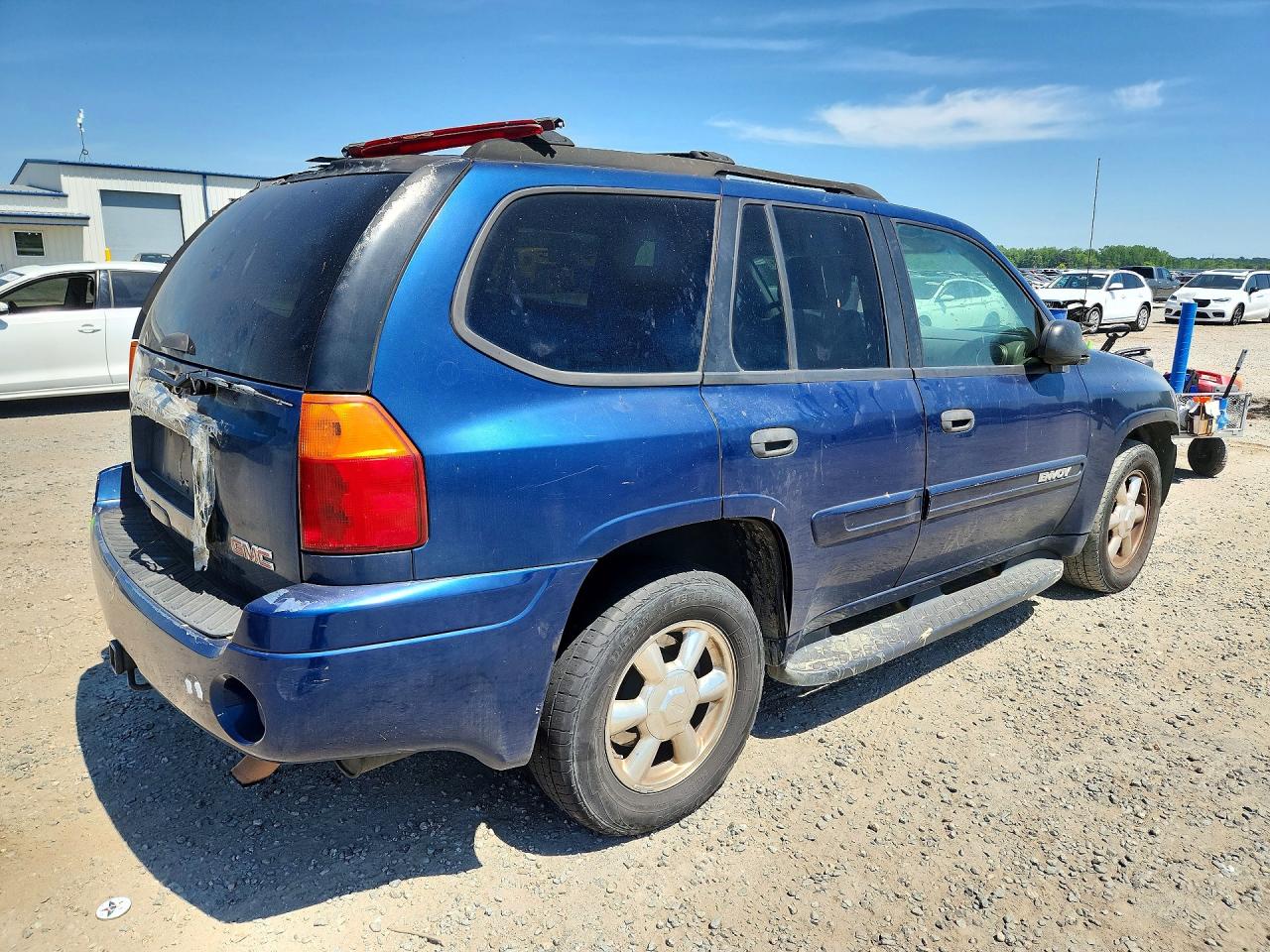 2004 GMC ENVOY photo 7