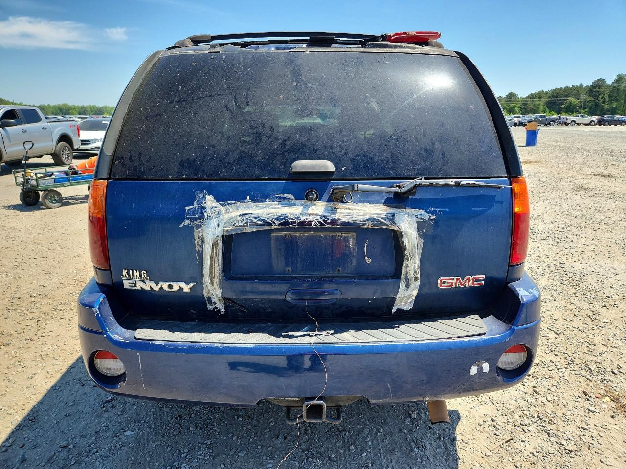 2004 GMC ENVOY photo 16