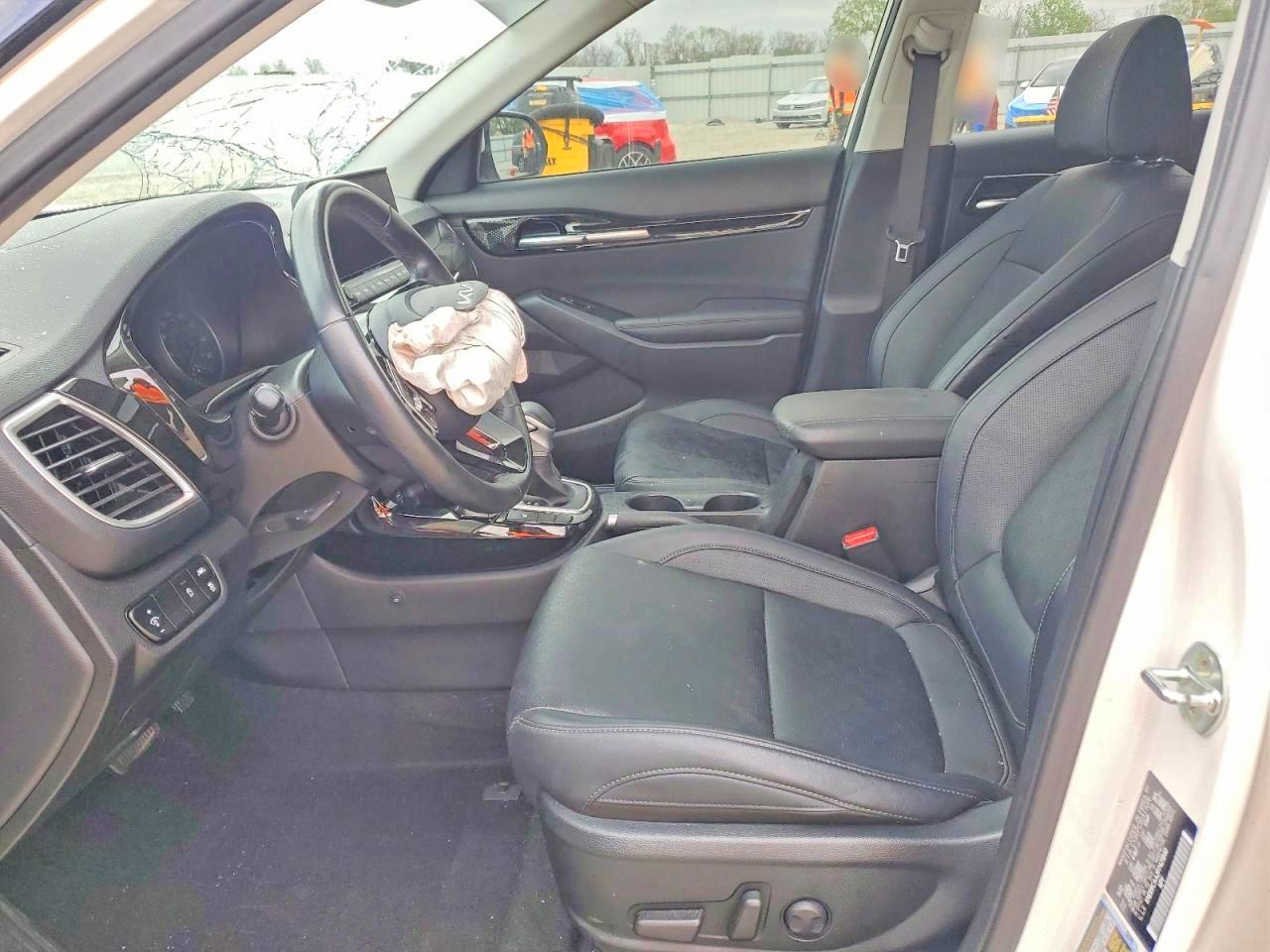 2023 KIA SELTOS EX photo 19