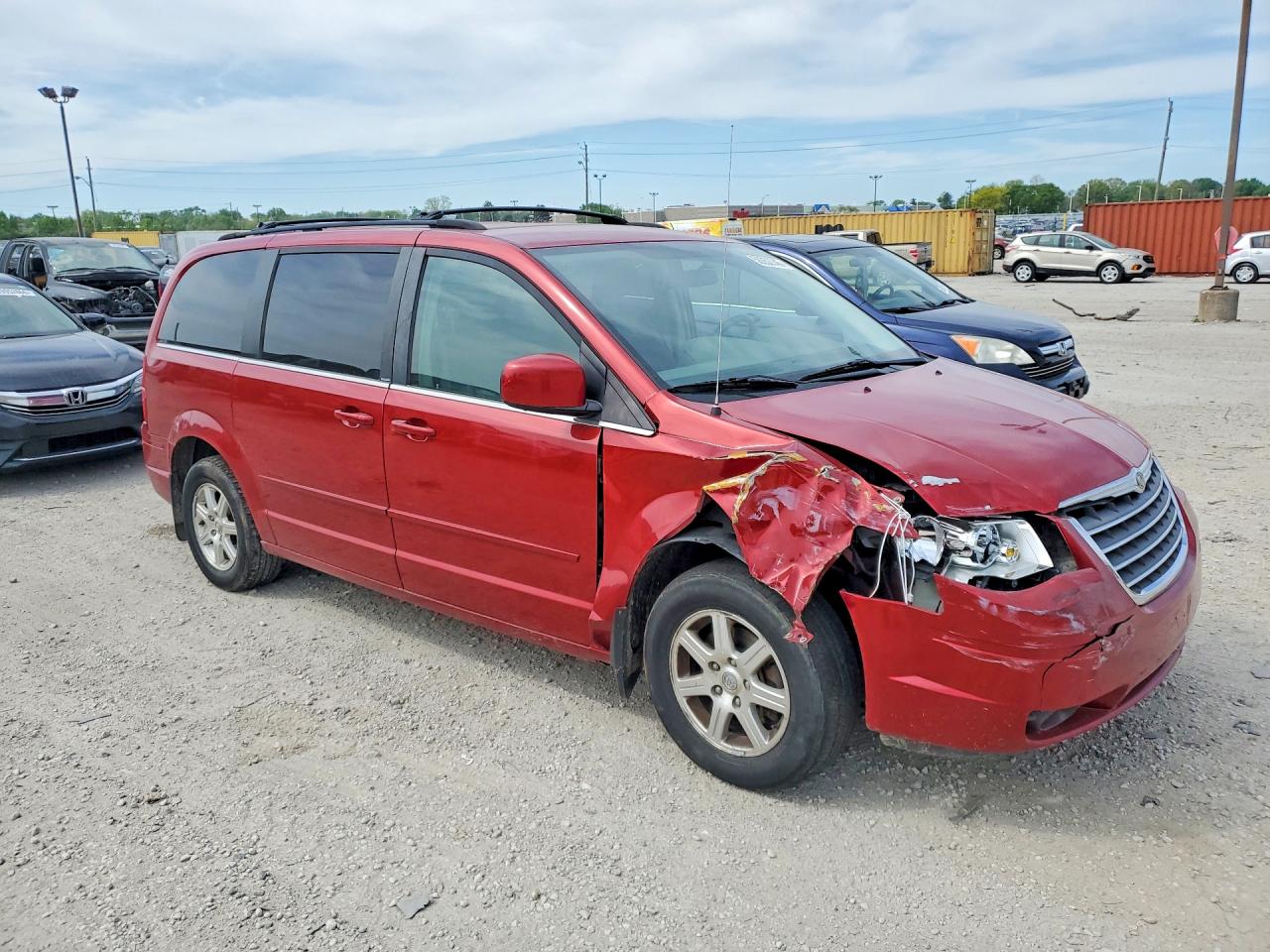 2008 CHRYSLER TOWN & COUNTRY TOURING photo 4
