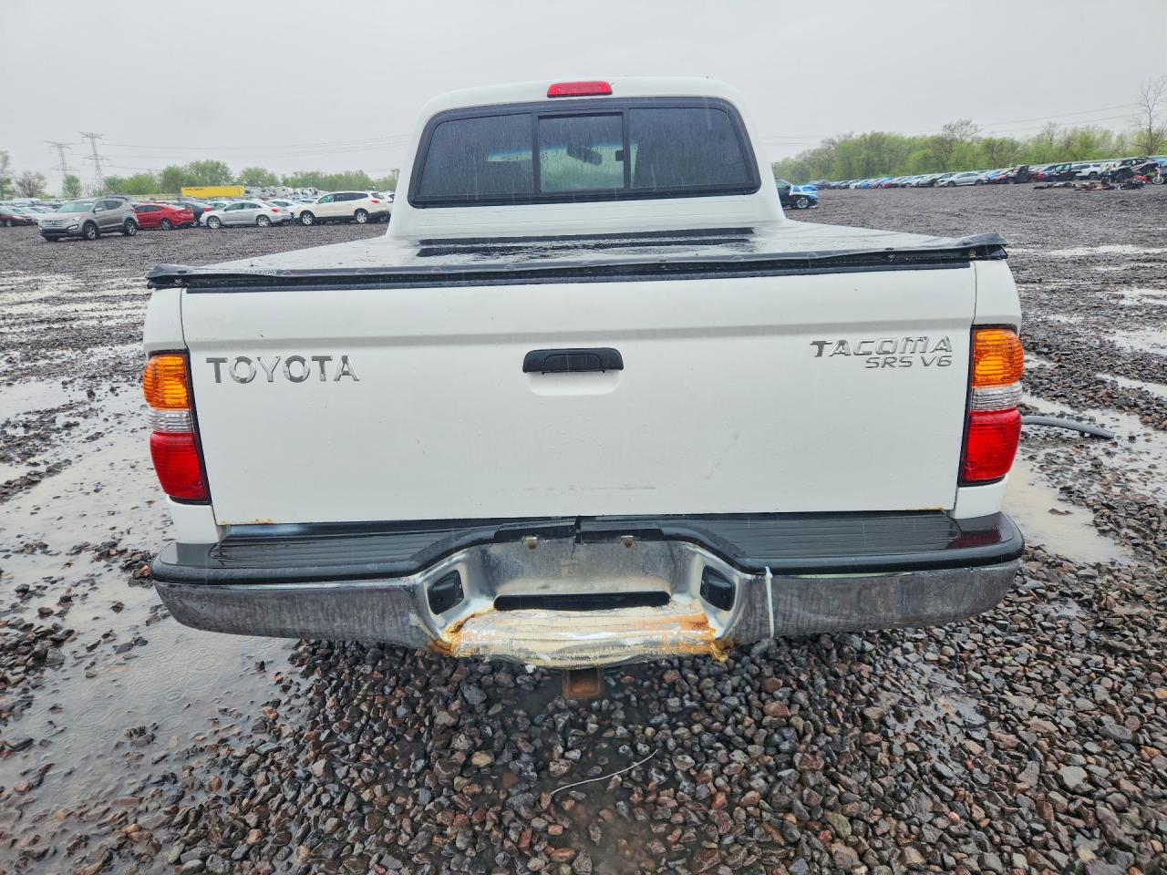 2004 TOYOTA TACOMA V6 photo 11