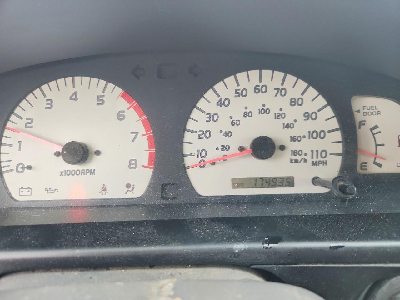 2004 TOYOTA TACOMA V6 photo 17