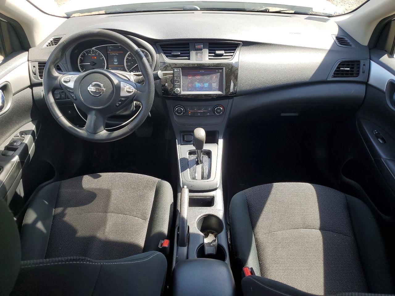 2019 NISSAN SENTRA S photo 15
