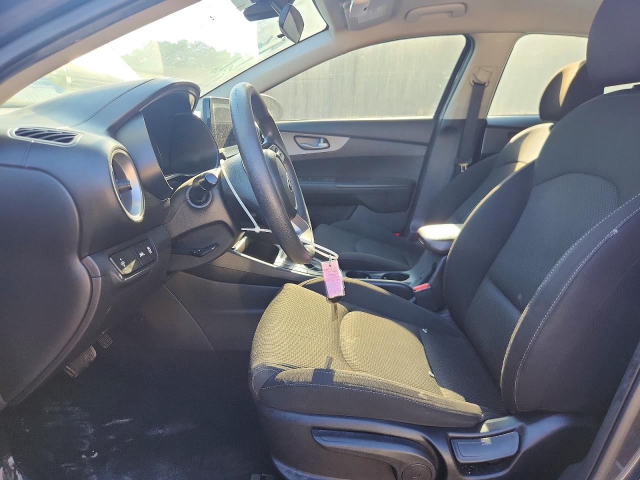 2021 KIA FORTE LXS photo 13