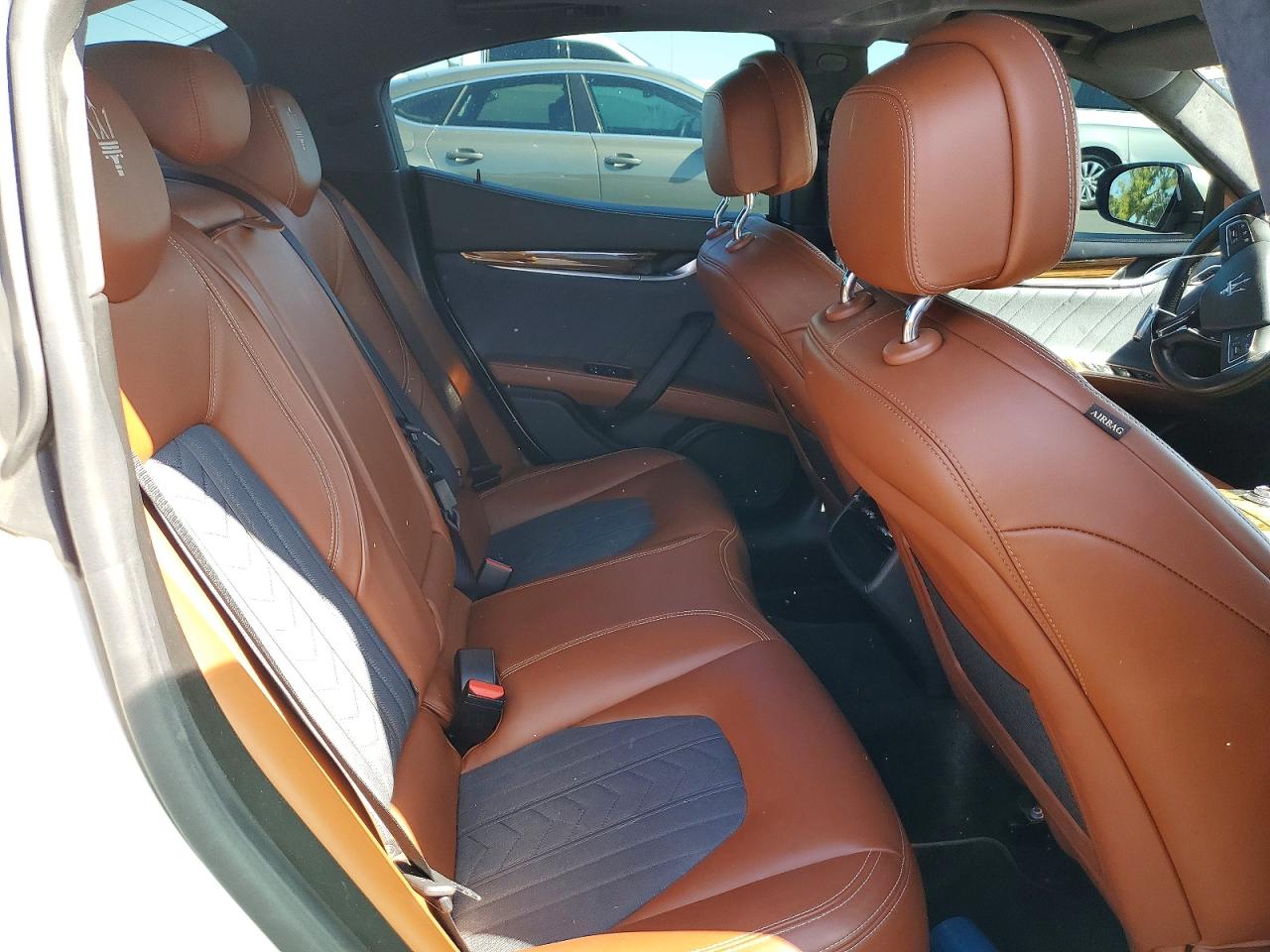 2019 MASERATI GHIBLI LUXURY photo 10