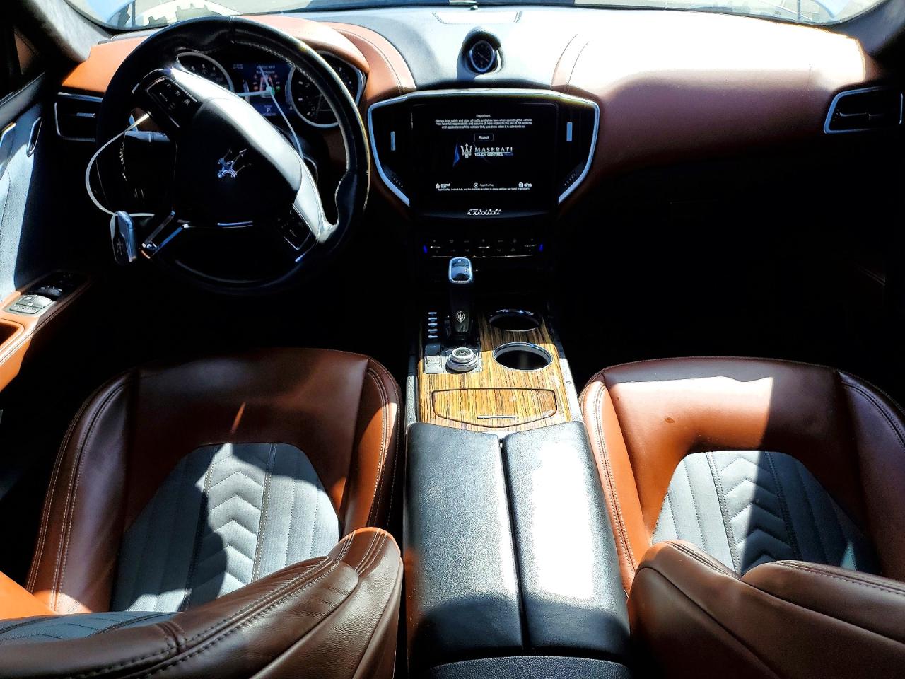 2019 MASERATI GHIBLI LUXURY photo 8