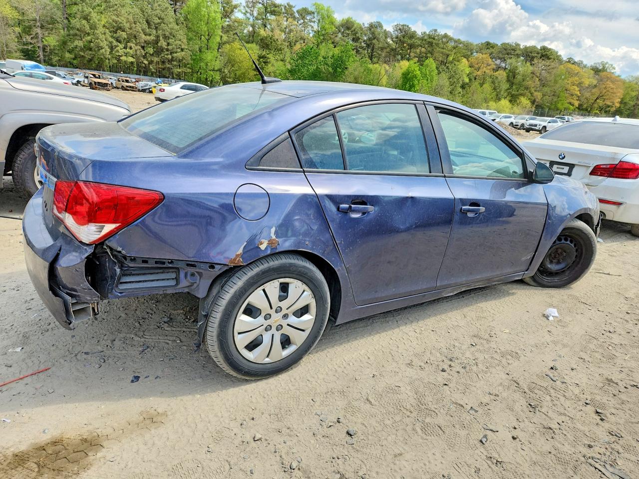 2014 CHEVROLET CRUZE LS photo 3