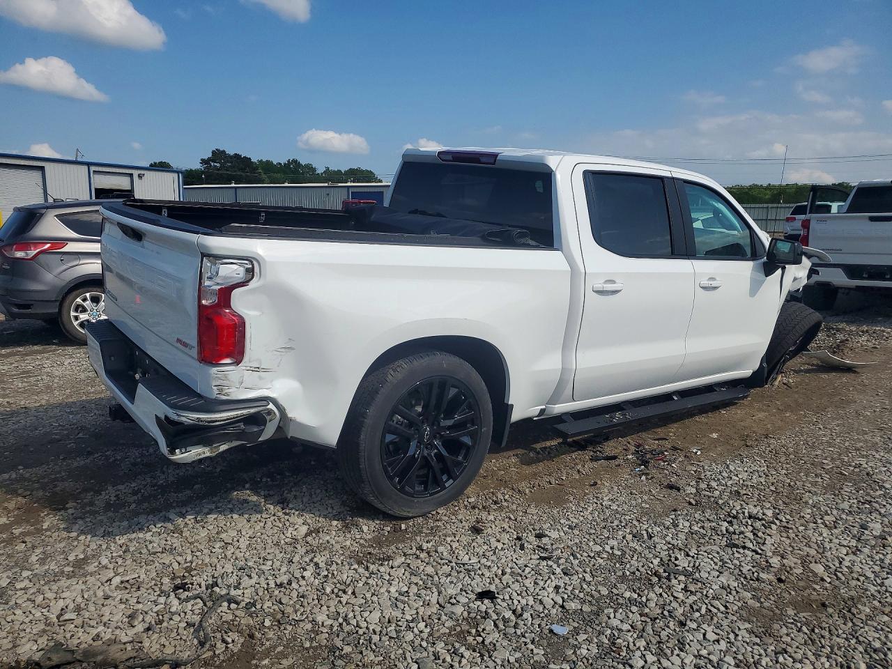 2024 CHEVROLET SILVERADO K1500 RST photo 5