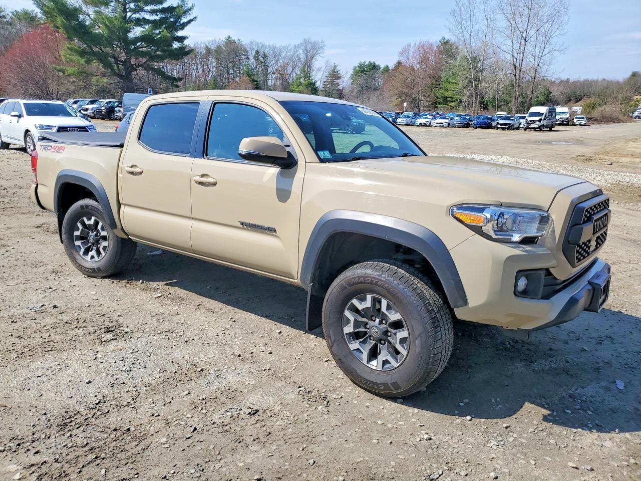 2019 TOYOTA TACOMA TRD OFF-ROAD photo 4