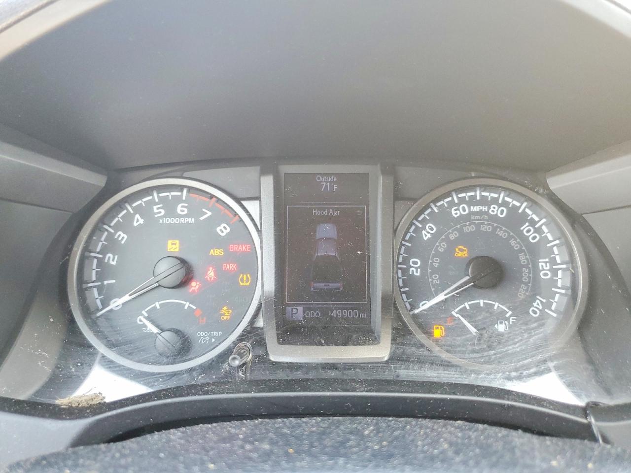 2019 TOYOTA TACOMA TRD OFF-ROAD photo 9