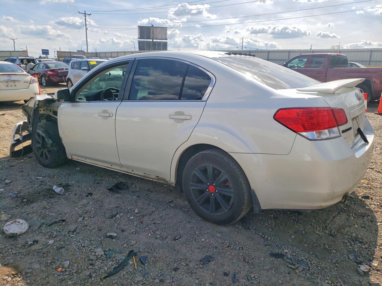 2010 SUBARU LEGACY 2.5I PREMIUM photo 4