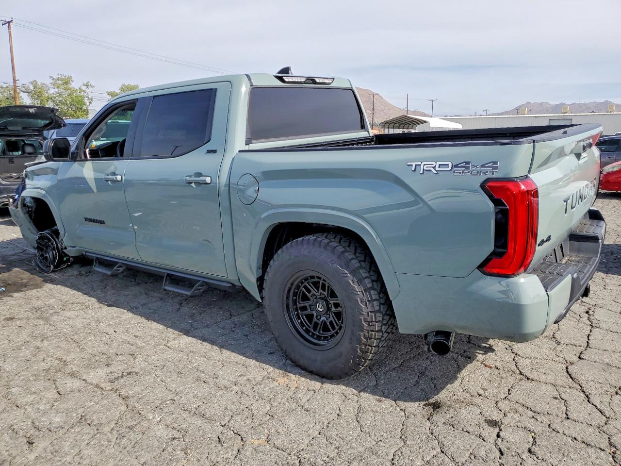 2024 TOYOTA TUNDRA SR5 photo 2