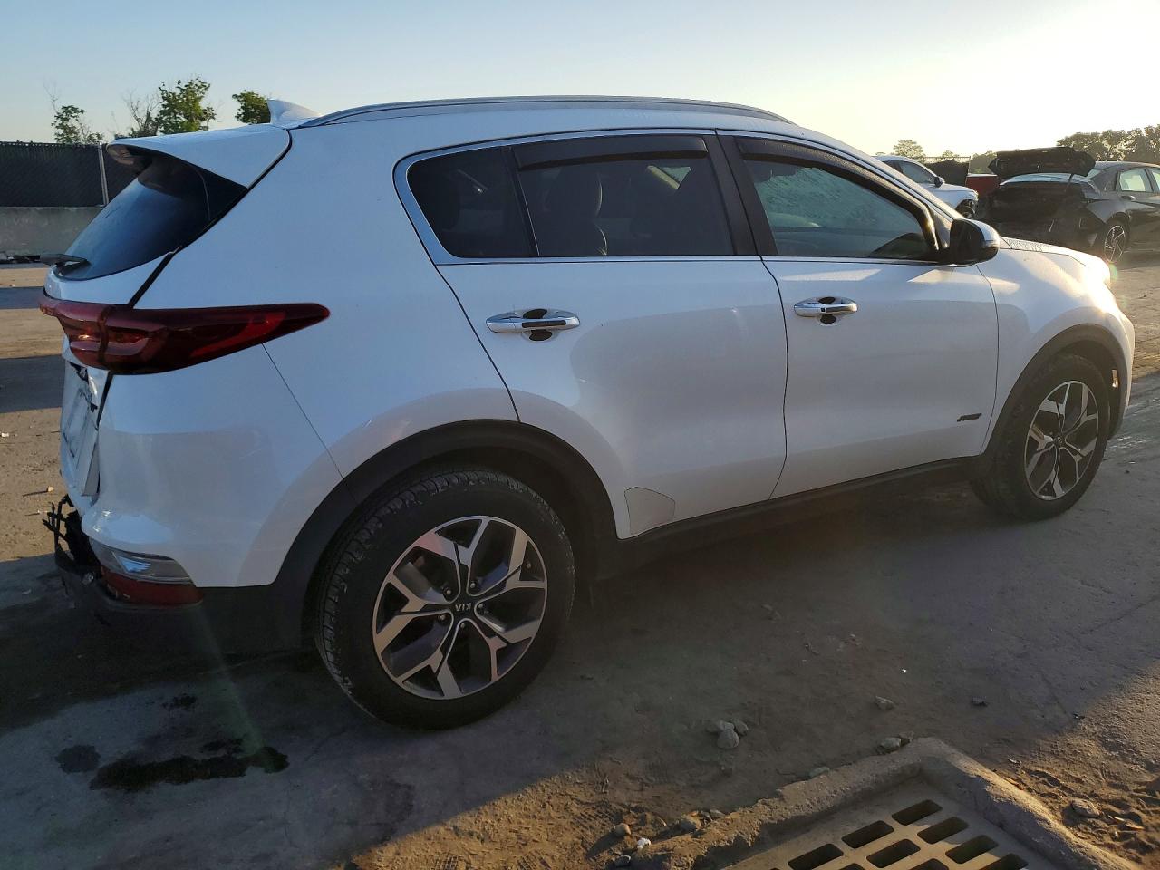 2021 KIA SPORTAGE EX photo 5