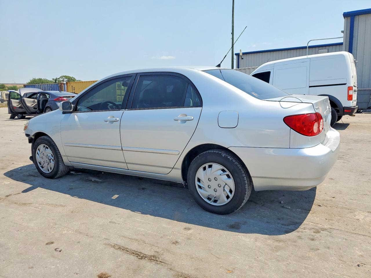 2007 TOYOTA COROLLA LE photo 4