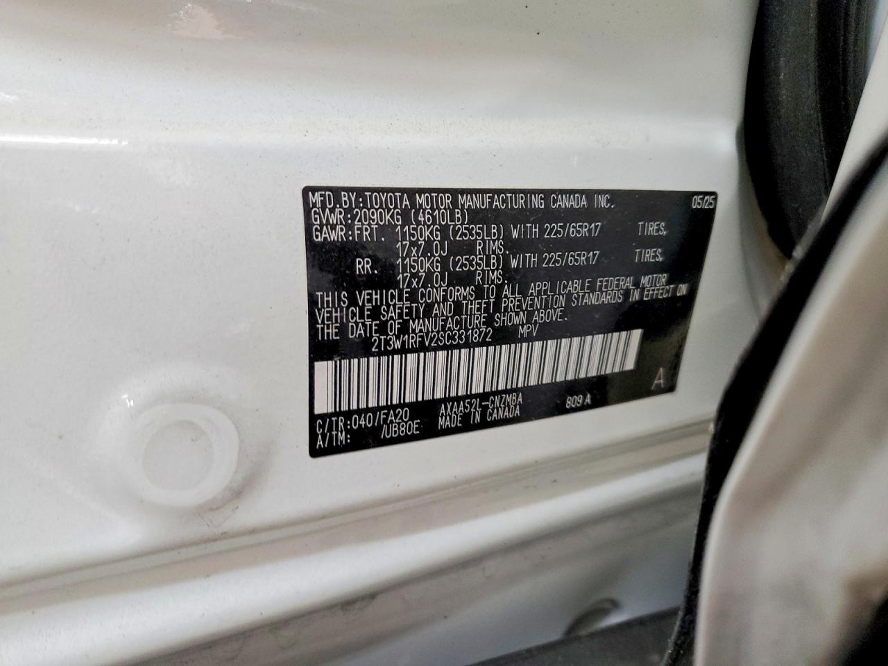 2025 TOYOTA RAV4 XLE photo 25
