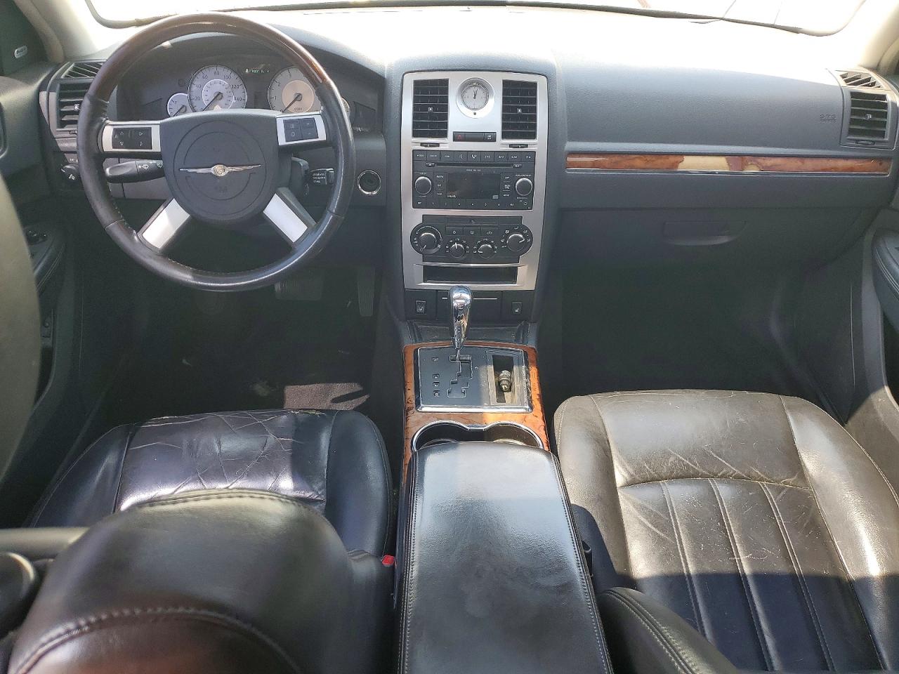 2008 CHRYSLER 300C photo 22