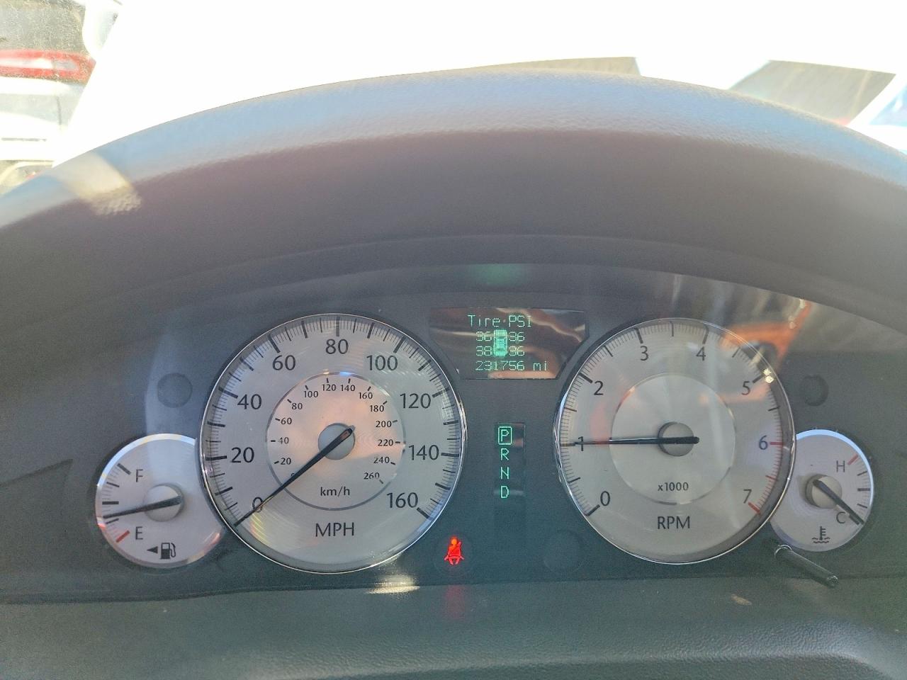 2008 CHRYSLER 300C photo 25