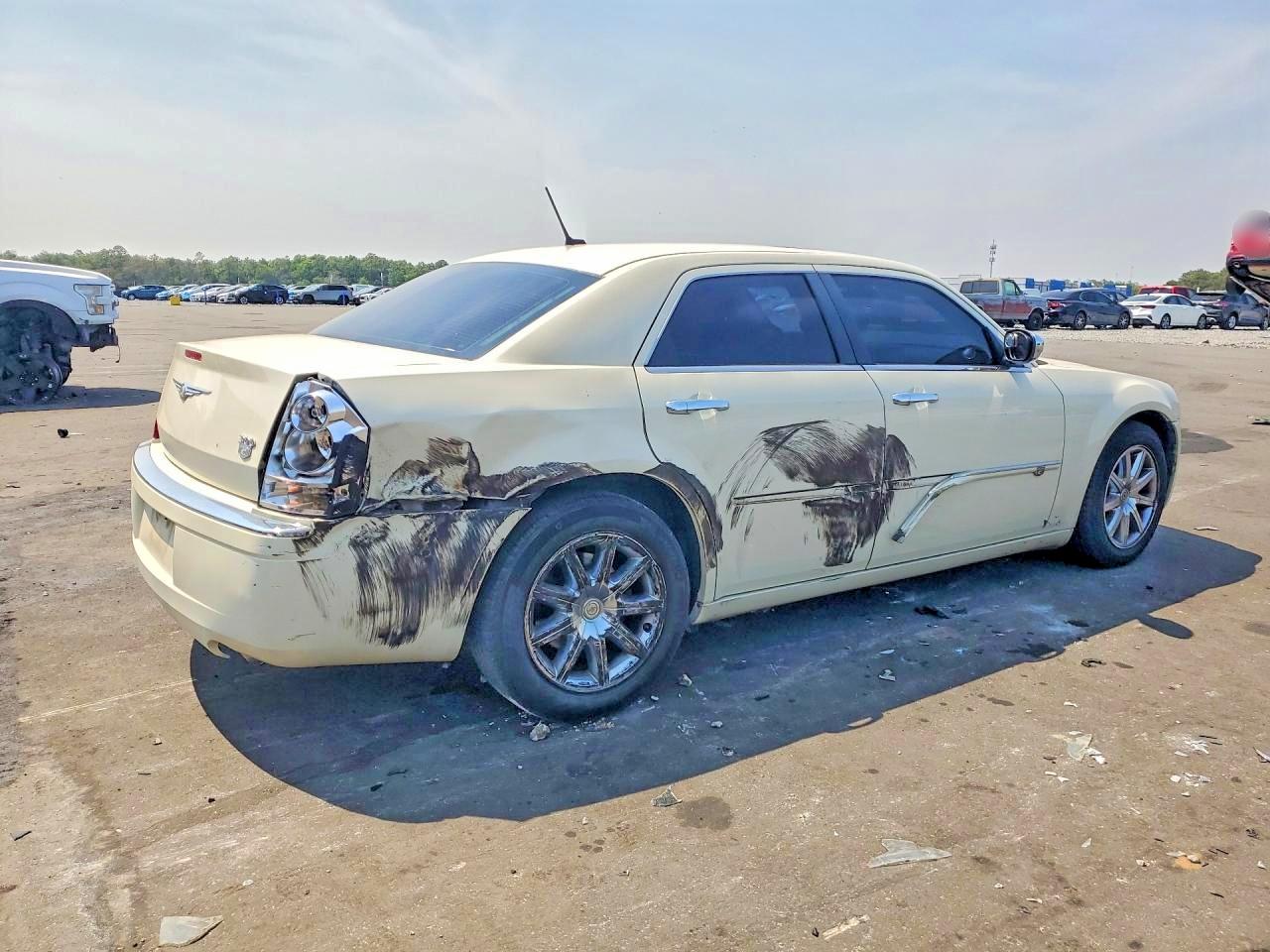 2008 CHRYSLER 300C photo 7