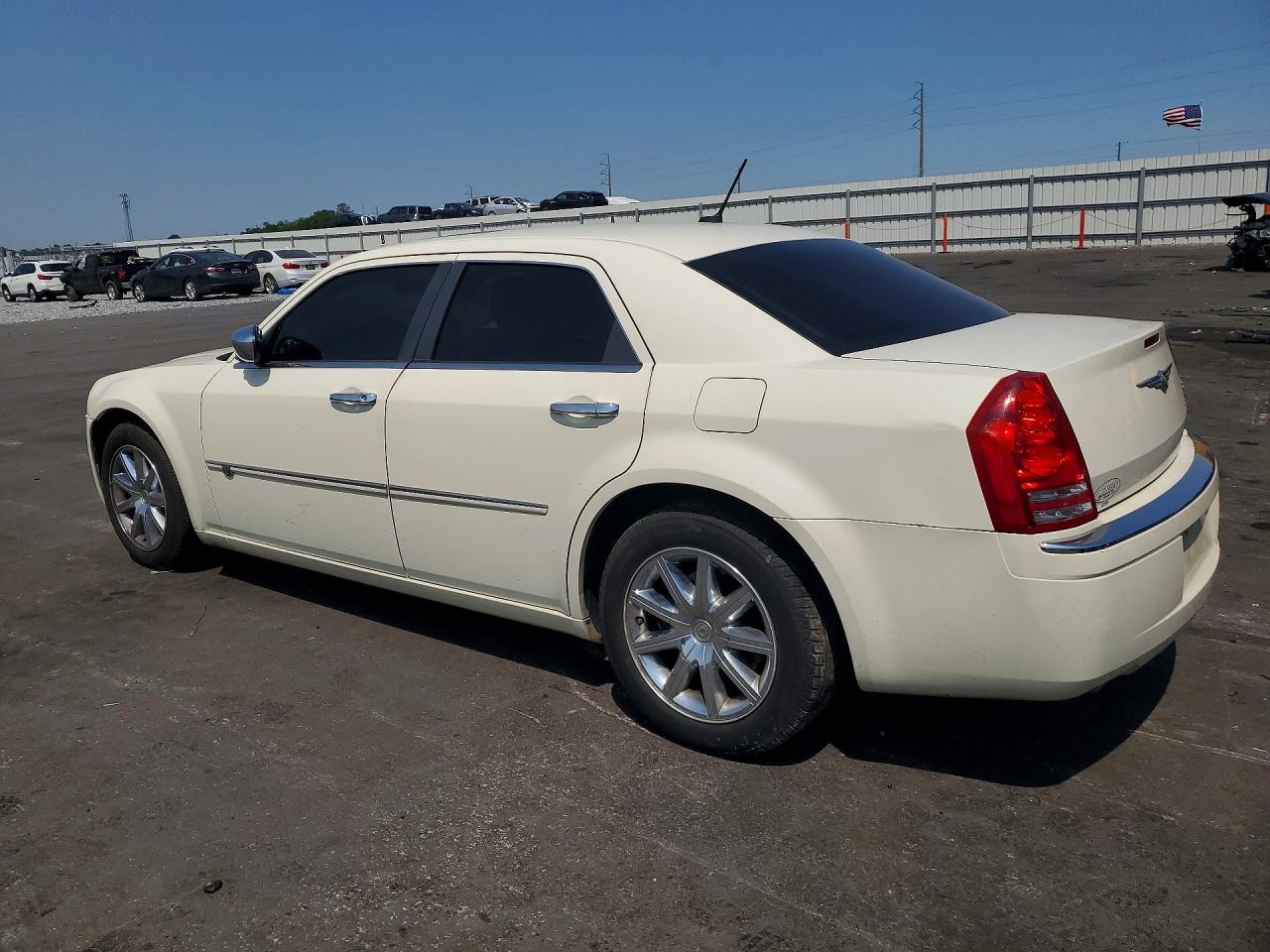 2008 CHRYSLER 300C photo 4