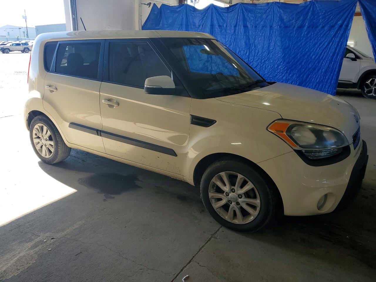 2013 KIA SOUL + photo 4