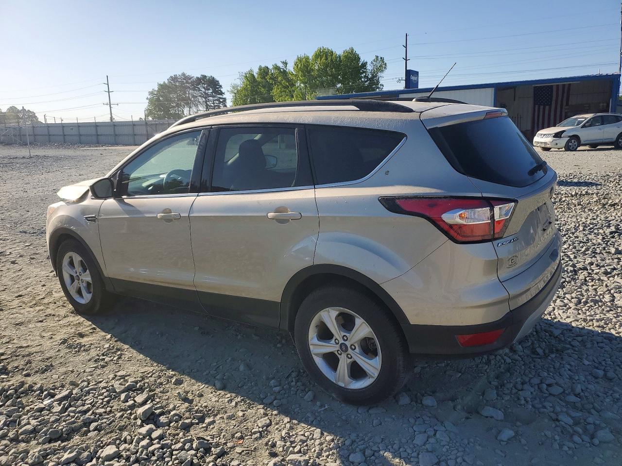 2018 FORD ESCAPE SE photo 3