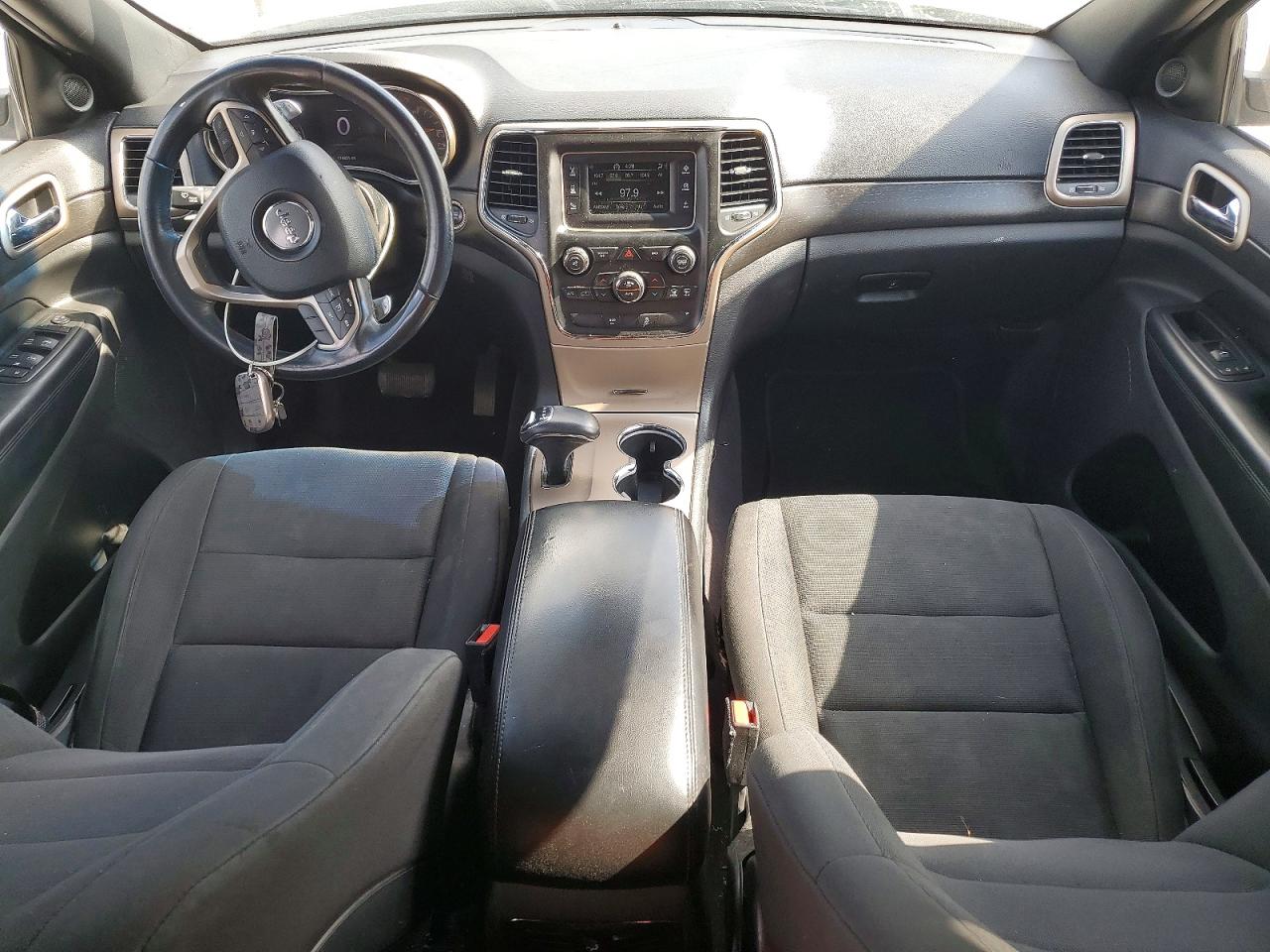 2015 JEEP GRAND CHEROKEE LAREDO photo 22
