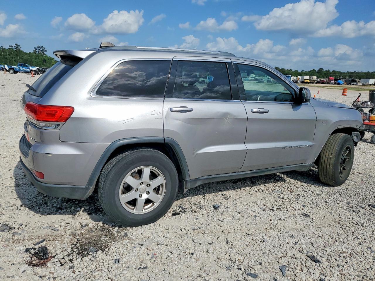 2015 JEEP GRAND CHEROKEE LAREDO photo 7