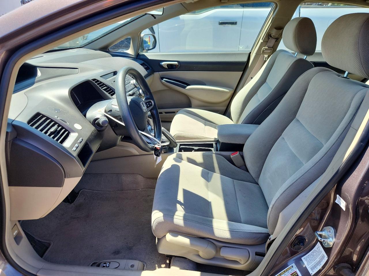 2011 HONDA CIVIC LX photo 13